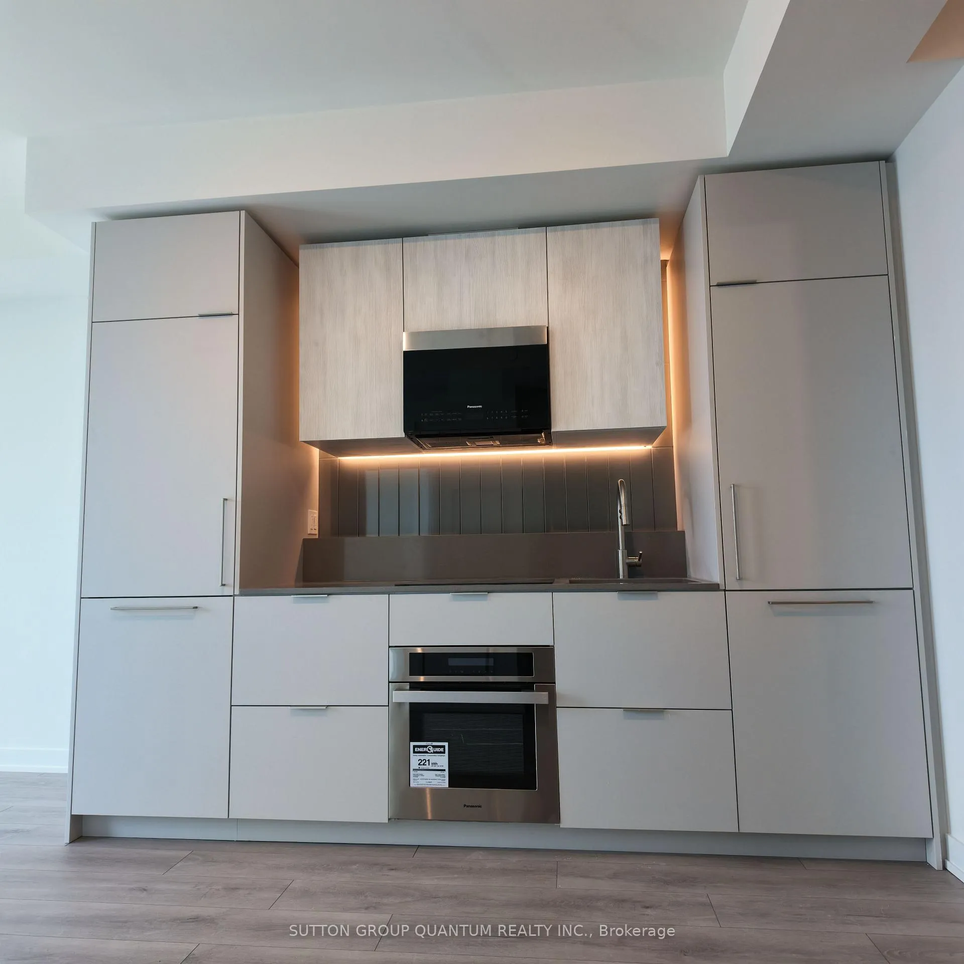 Photo 6 of Unit 2707, 1 Fairview Road E, Mississauga, Mississauga Valleys — HOMEH