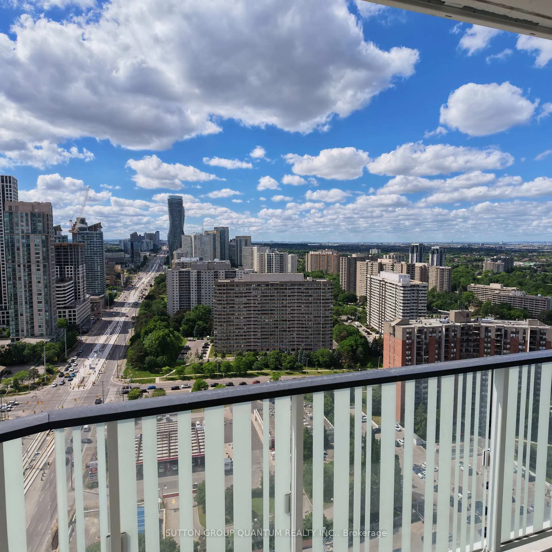 Photo 17 of Unit 2707, 1 Fairview Road E, Mississauga, Mississauga Valleys — HOMEH