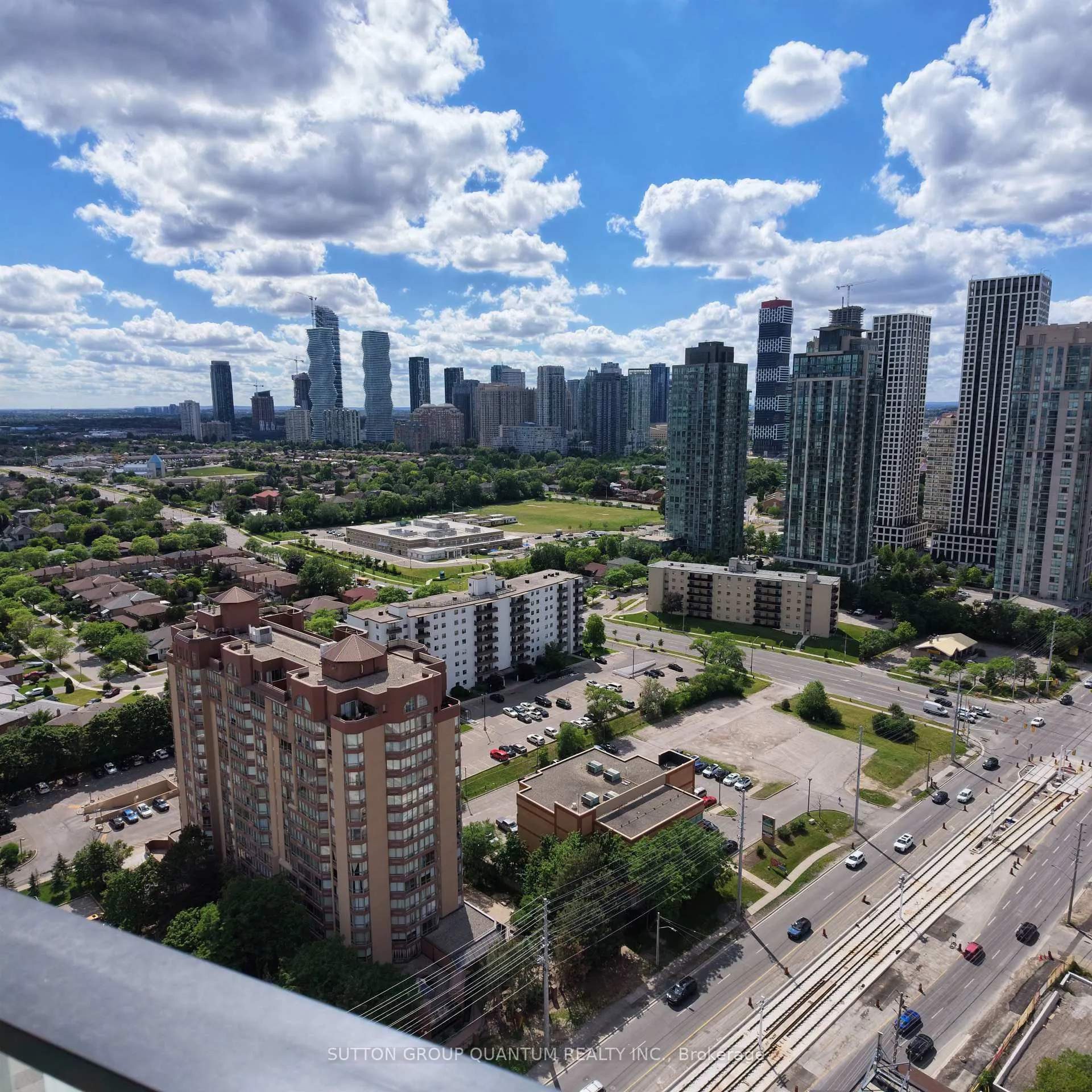 Photo 18 of Unit 2707, 1 Fairview Road E, Mississauga, Mississauga Valleys — HOMEH
