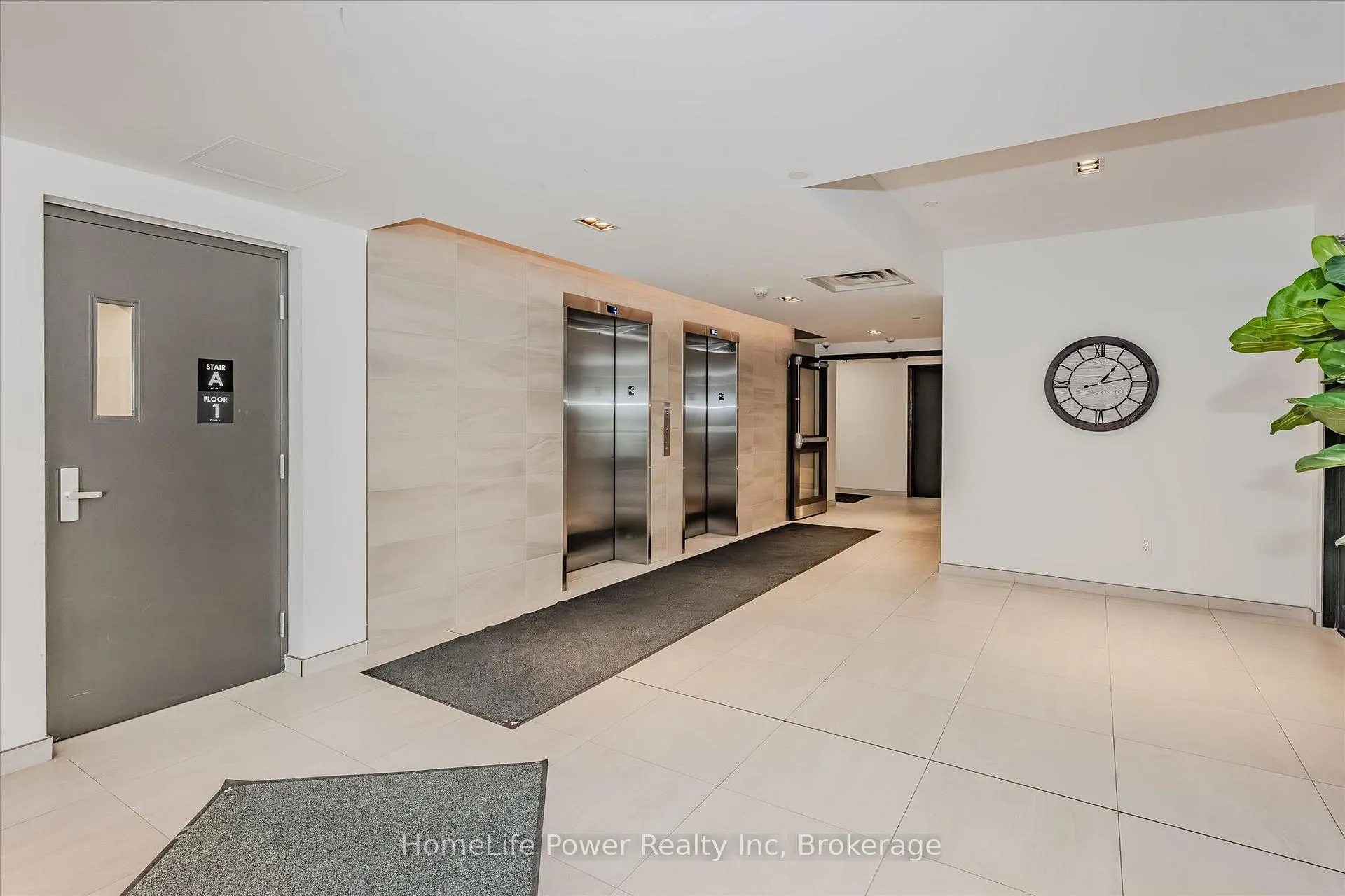 Photo 6 of Unit 803, 332 Gosling Gardens, Guelph, Clairfields/Hanlon Business Park — HOMEH