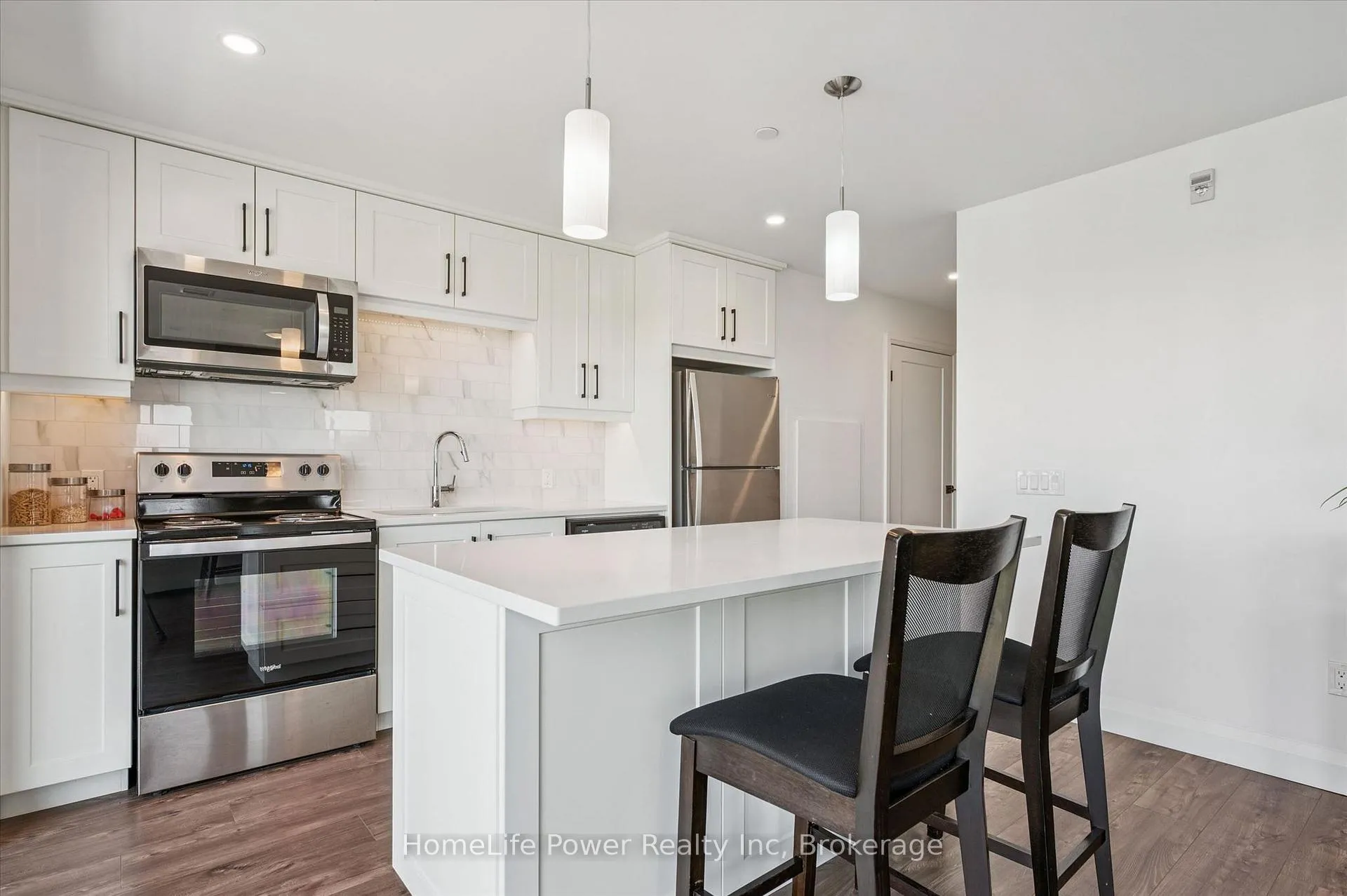 Photo 18 of Unit 803, 332 Gosling Gardens, Guelph, Clairfields/Hanlon Business Park — HOMEH