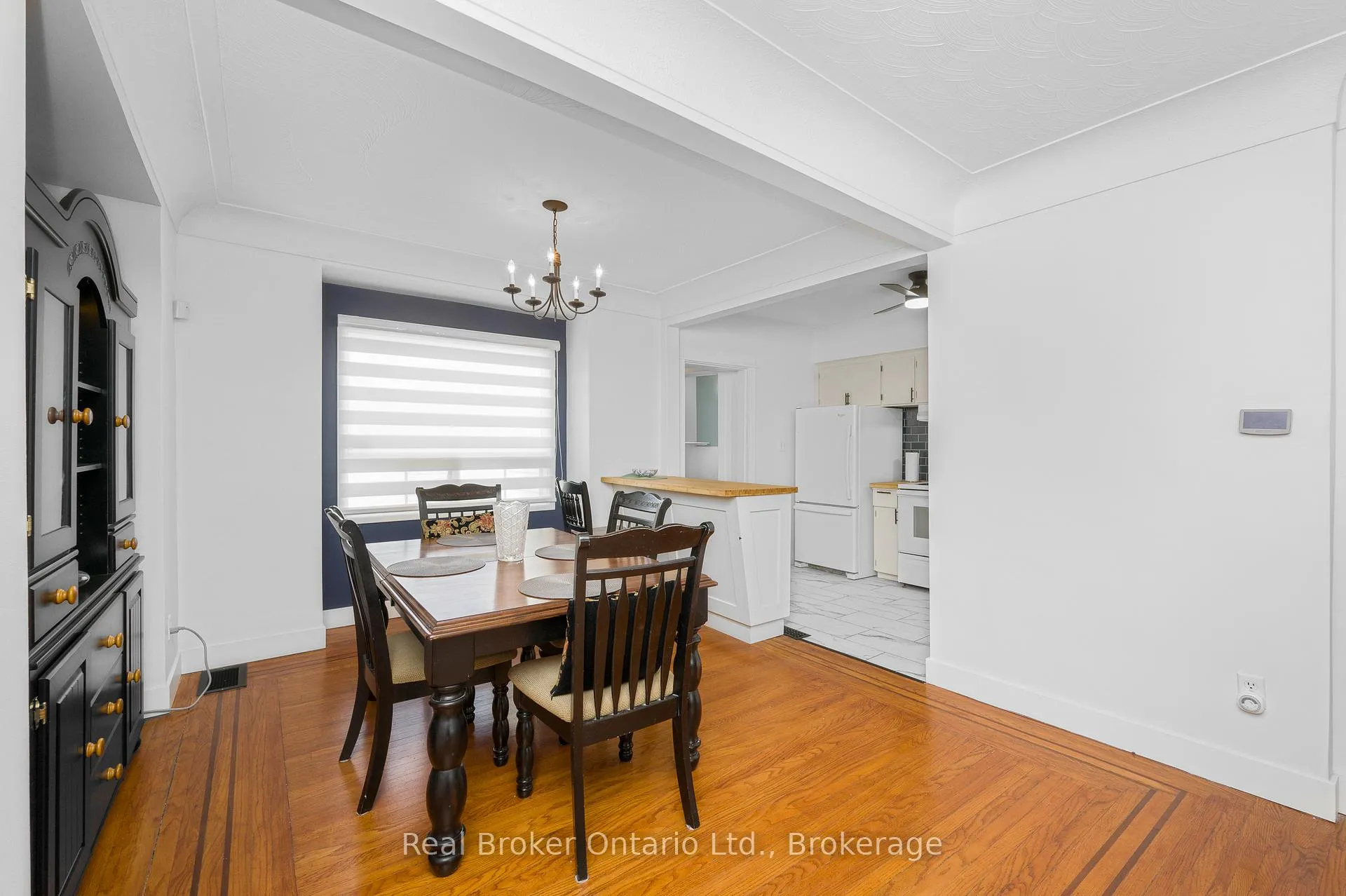 Photo 10 of 153 Gage Avenue N, Hamilton, Stipley — HOMEH