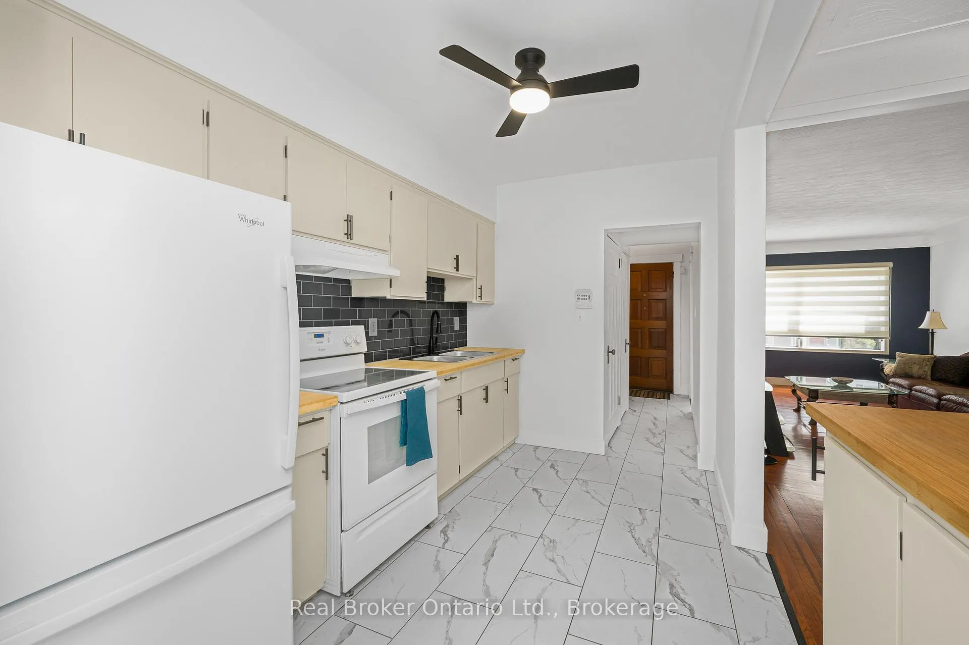 Photo 14 of 153 Gage Avenue N, Hamilton, Stipley — HOMEH