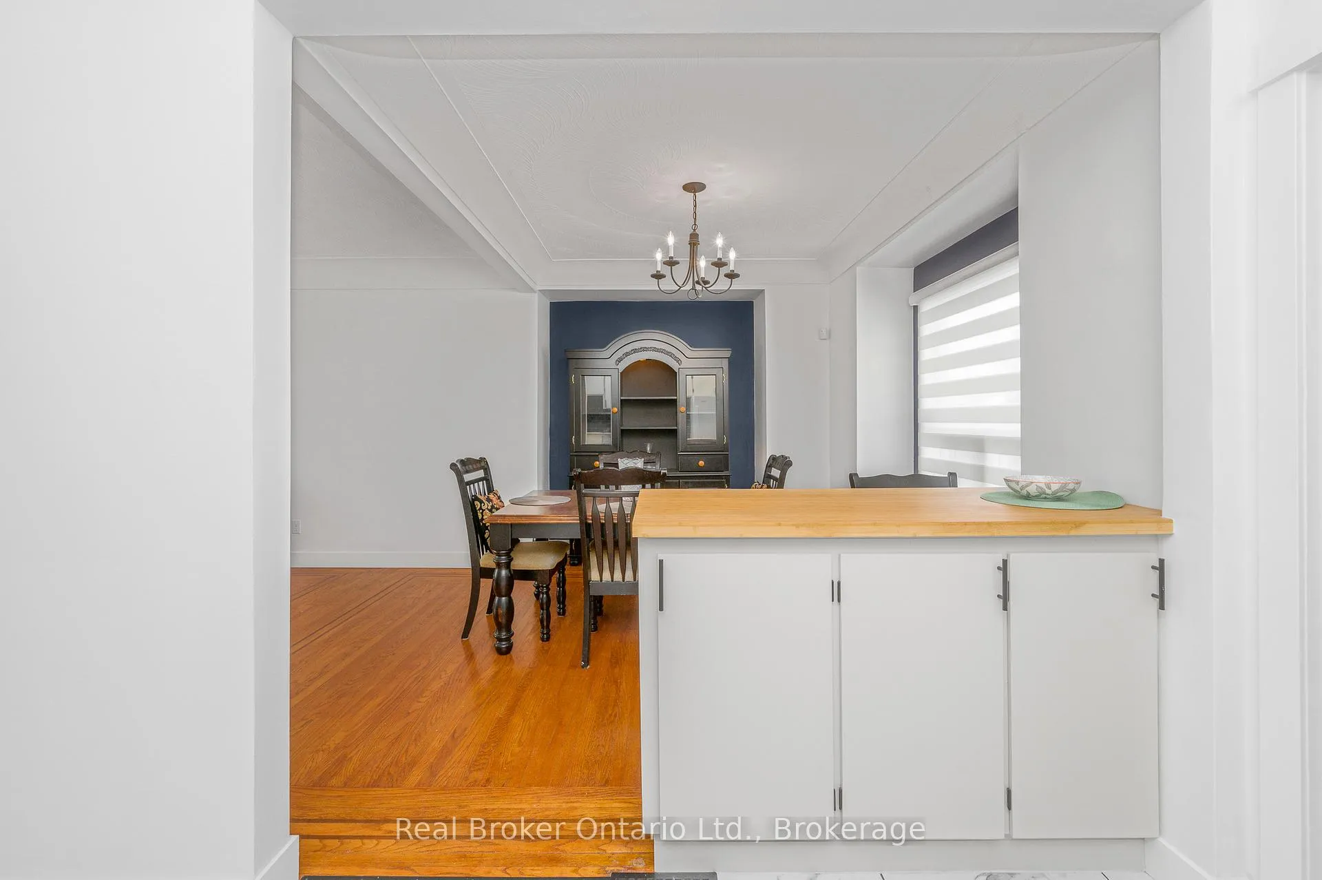 Photo 15 of 153 Gage Avenue N, Hamilton, Stipley — HOMEH