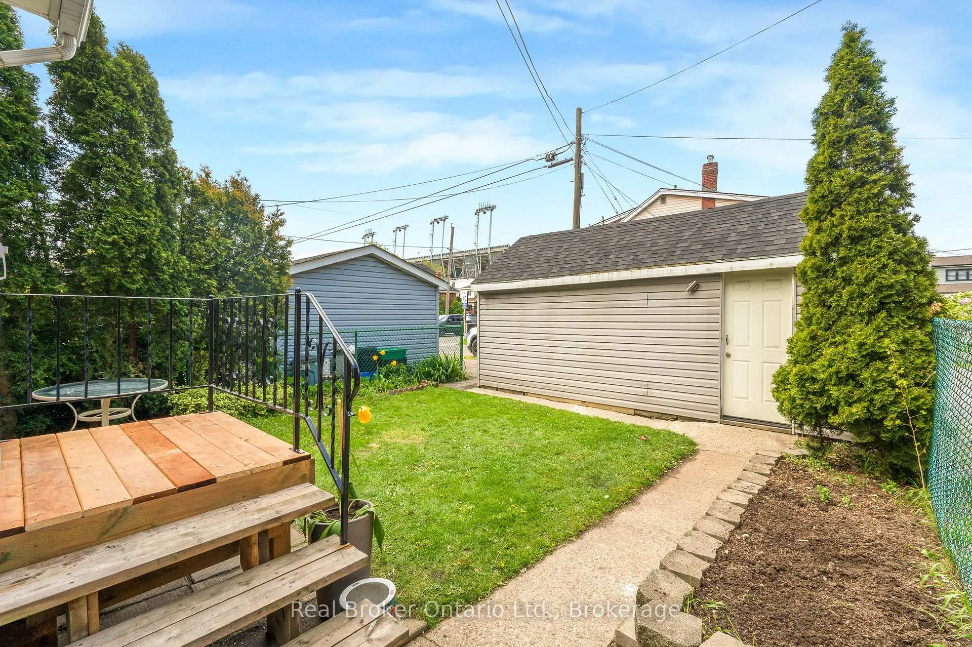Photo 25 of 153 Gage Avenue N, Hamilton, Stipley — HOMEH