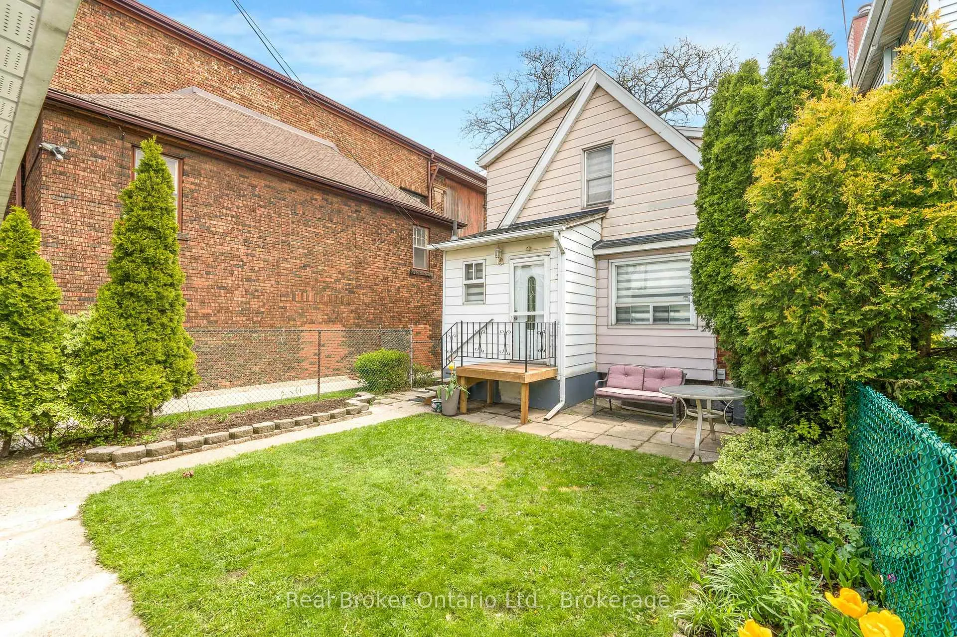 Photo 26 of 153 Gage Avenue N, Hamilton, Stipley — HOMEH