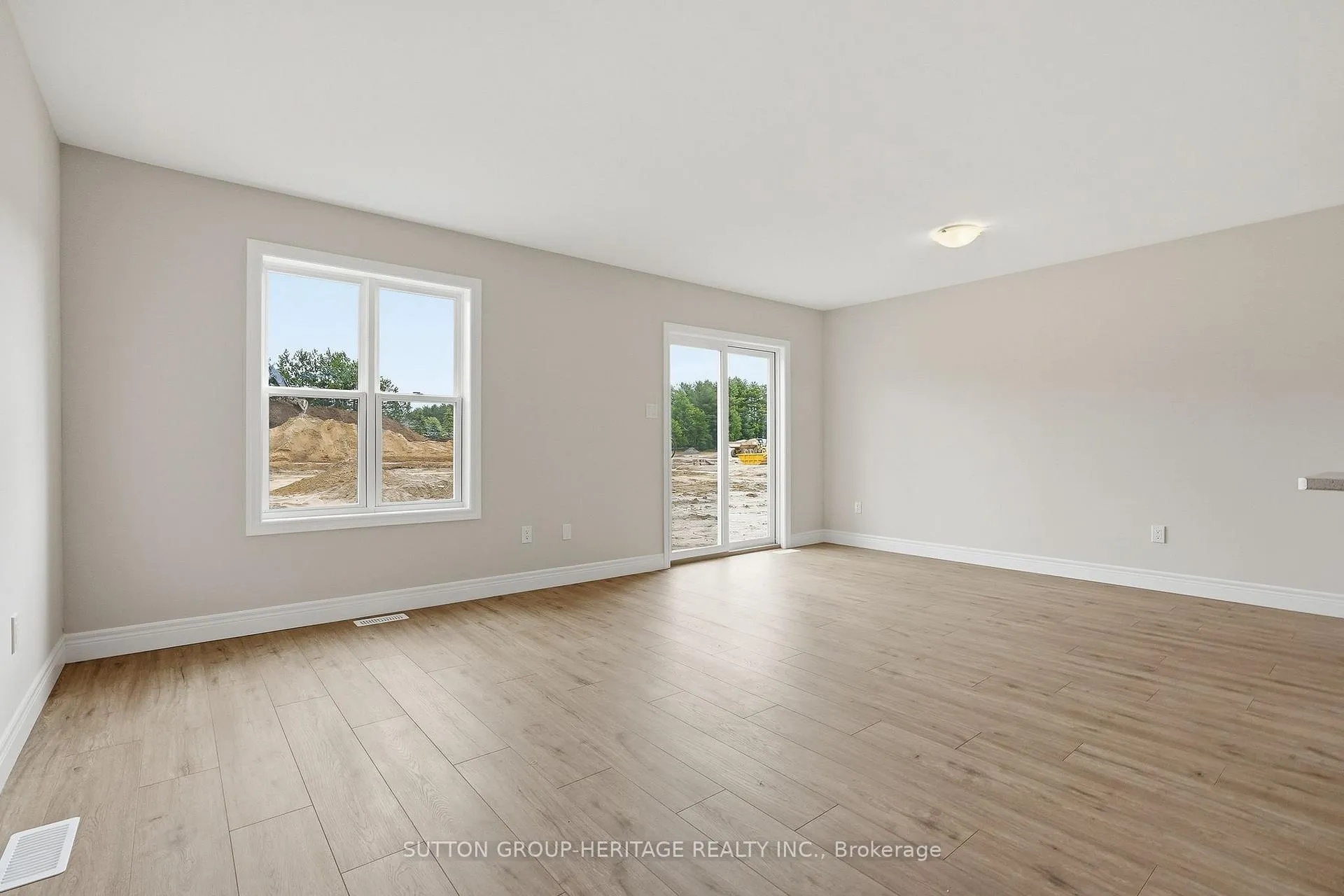 Photo 14 of 37 McConnell Crescent, Bracebridge, Macaulay — HOMEH