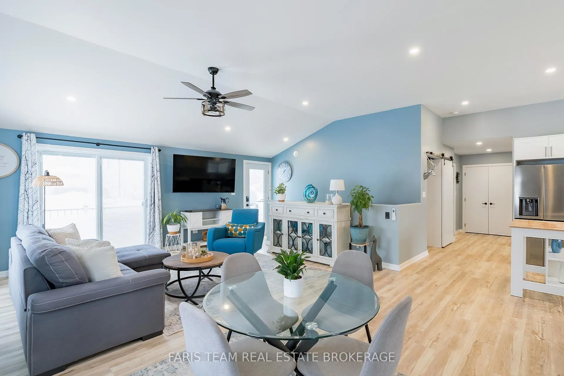 Photo 13 of 550 Second Avenue, Tay, Port McNicoll — HOMEH