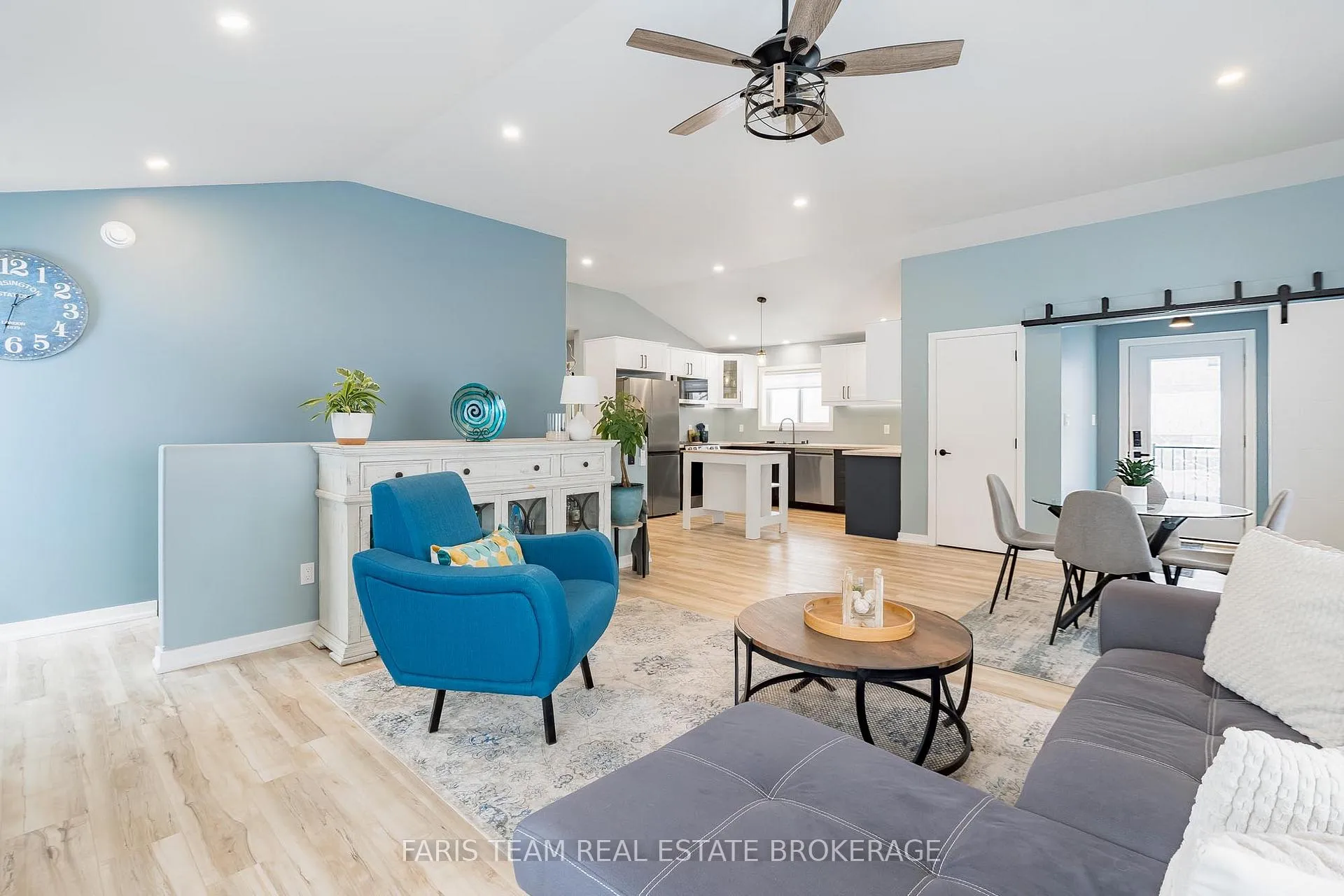 Photo 17 of 550 Second Avenue, Tay, Port McNicoll — HOMEH