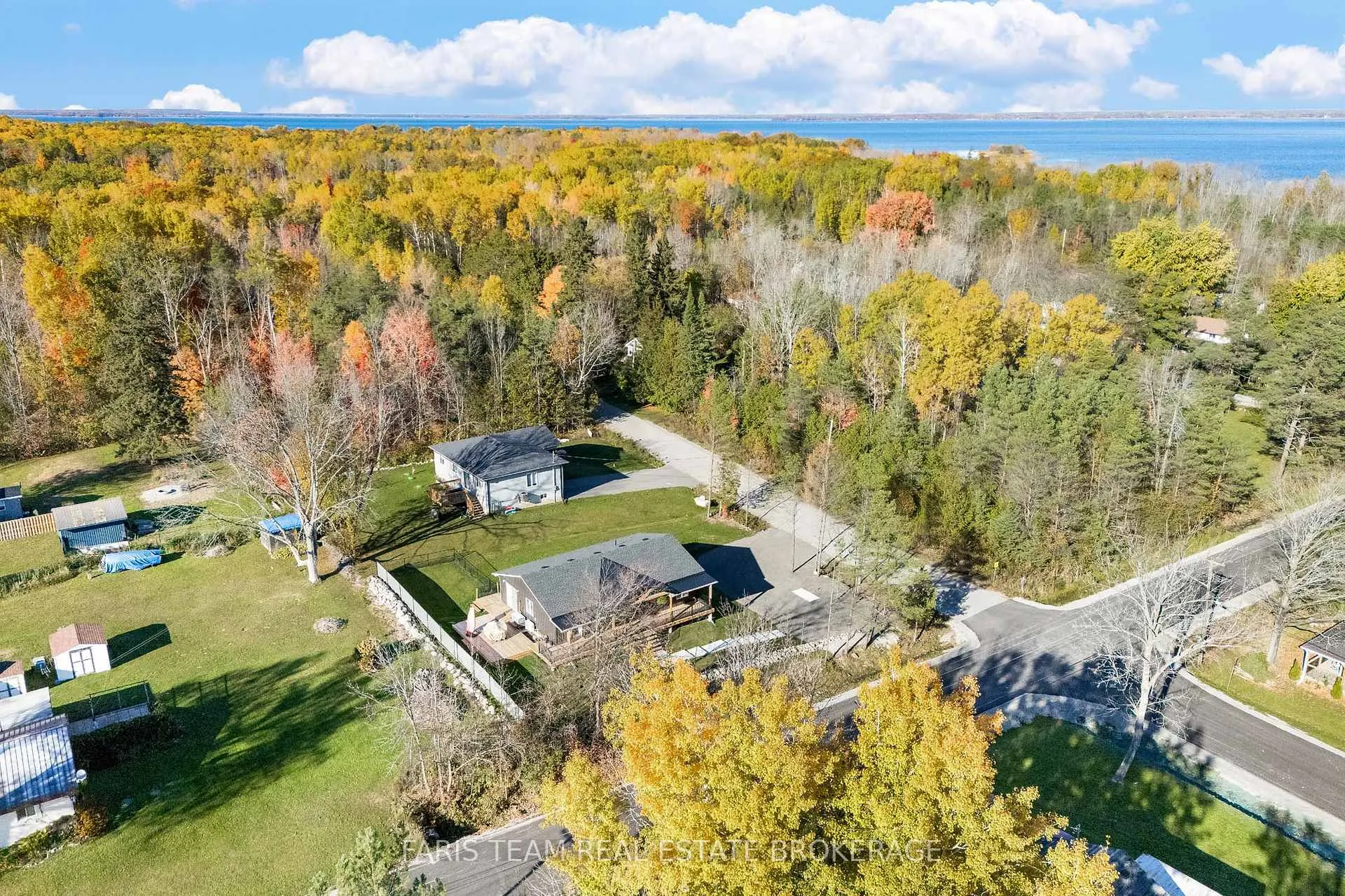 Photo 30 of 550 Second Avenue, Tay, Port McNicoll — HOMEH