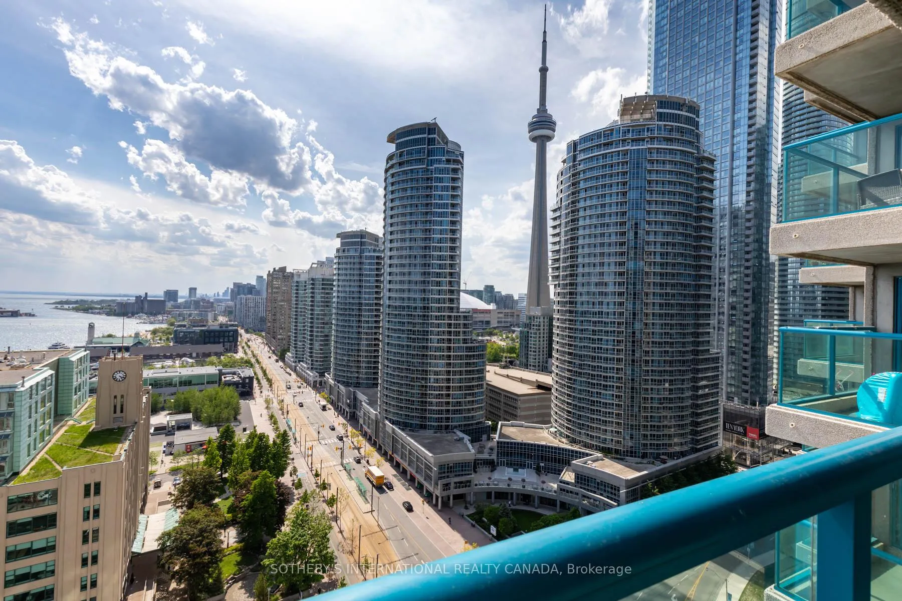 Photo 19 of Unit 2210, 77 Harbour Square, Toronto, Waterfront Communities — HOMEH