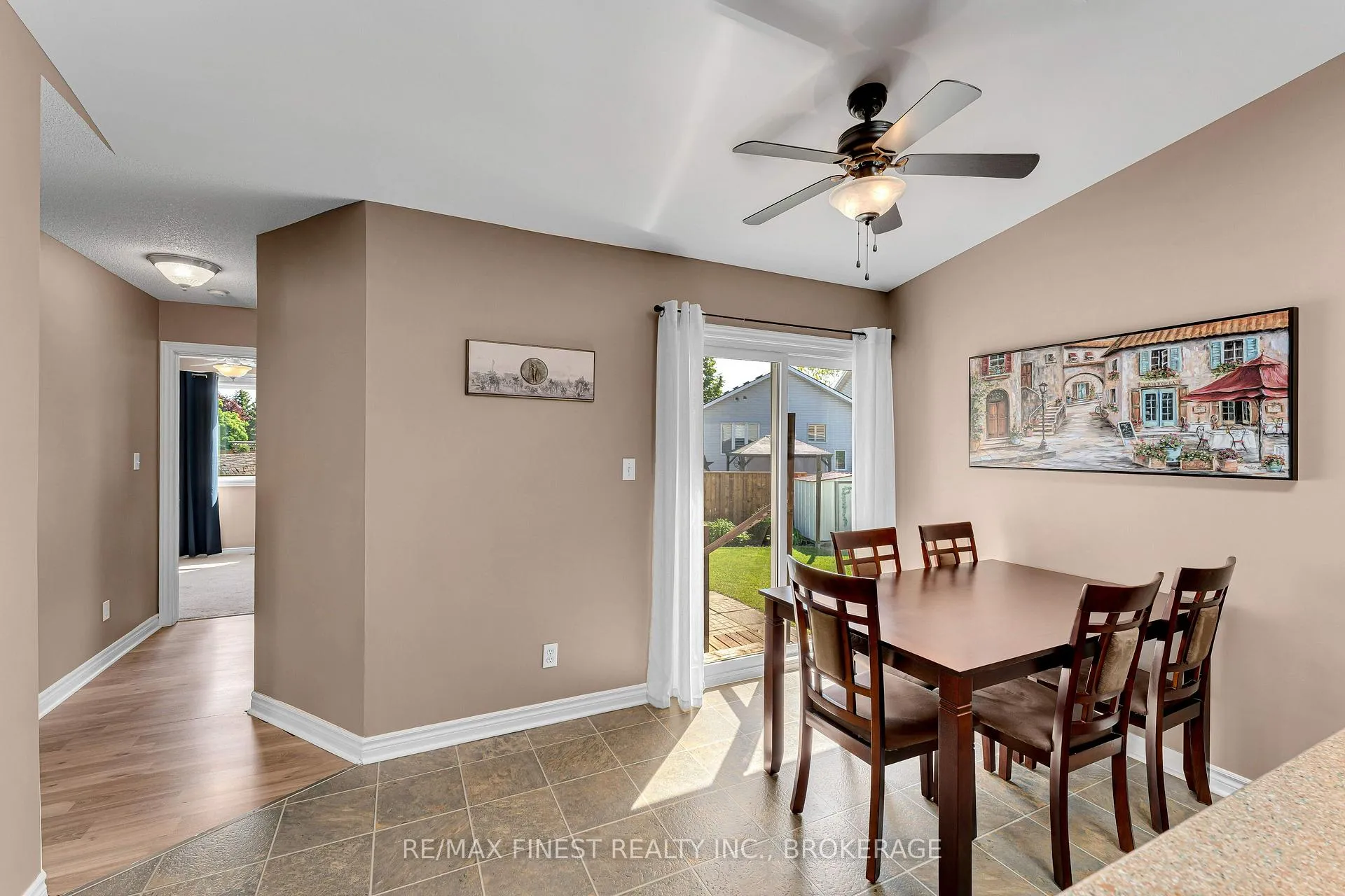 Photo 15 of 570 Freeman Crescent, Kingston, Kingston East (Incl Barret Crt) — HOMEH