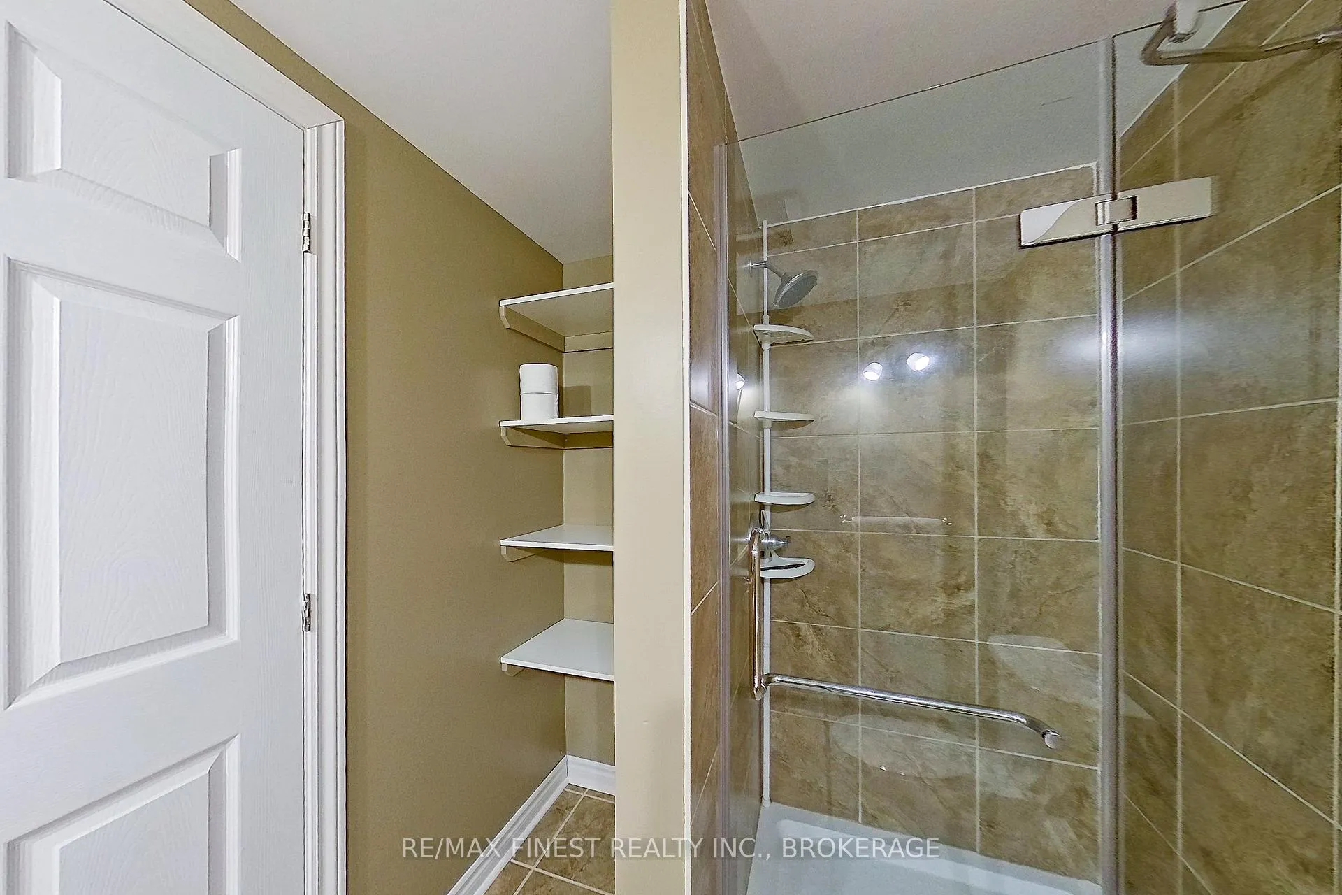 Photo 30 of 570 Freeman Crescent, Kingston, Kingston East (Incl Barret Crt) — HOMEH