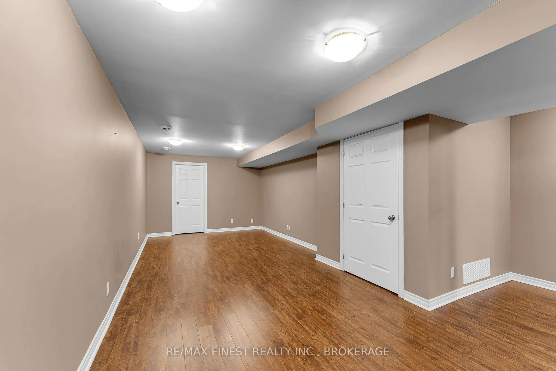 Photo 33 of 570 Freeman Crescent, Kingston, Kingston East (Incl Barret Crt) — HOMEH