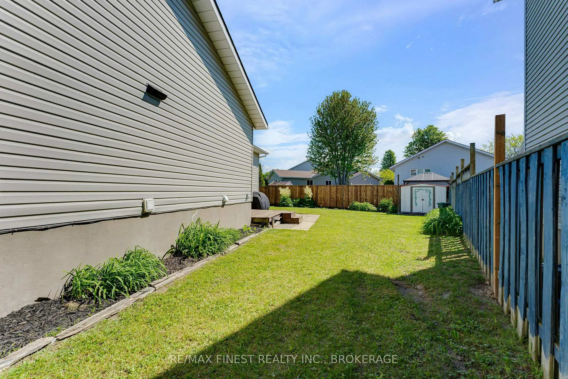 Photo 39 of 570 Freeman Crescent, Kingston, Kingston East (Incl Barret Crt) — HOMEH