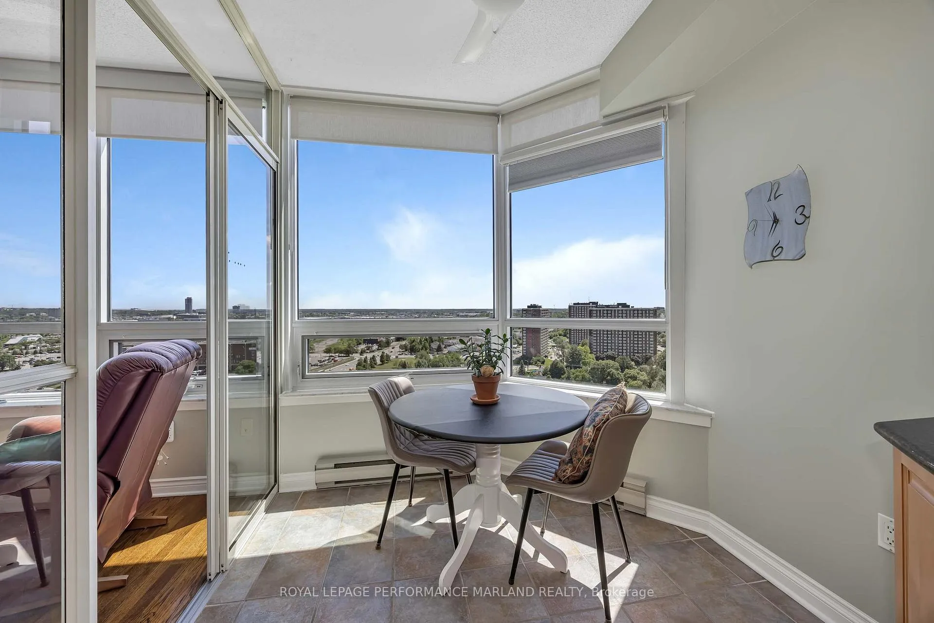 Photo 9 of Unit 2004, 1480 Riverside Drive, Ottawa, Riverview Park — HOMEH
