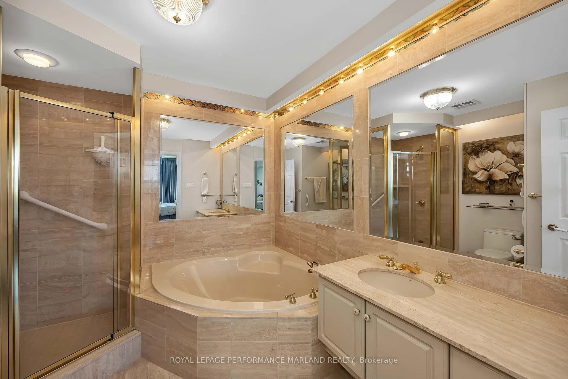Photo 15 of Unit 2004, 1480 Riverside Drive, Ottawa, Riverview Park — HOMEH