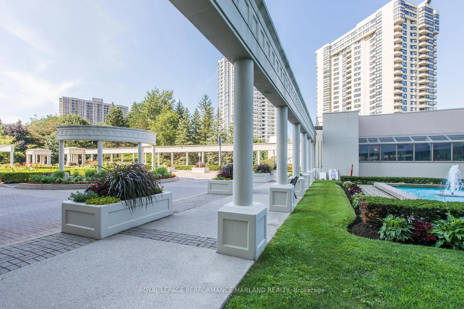 Photo 20 of Unit 2004, 1480 Riverside Drive, Ottawa, Riverview Park — HOMEH