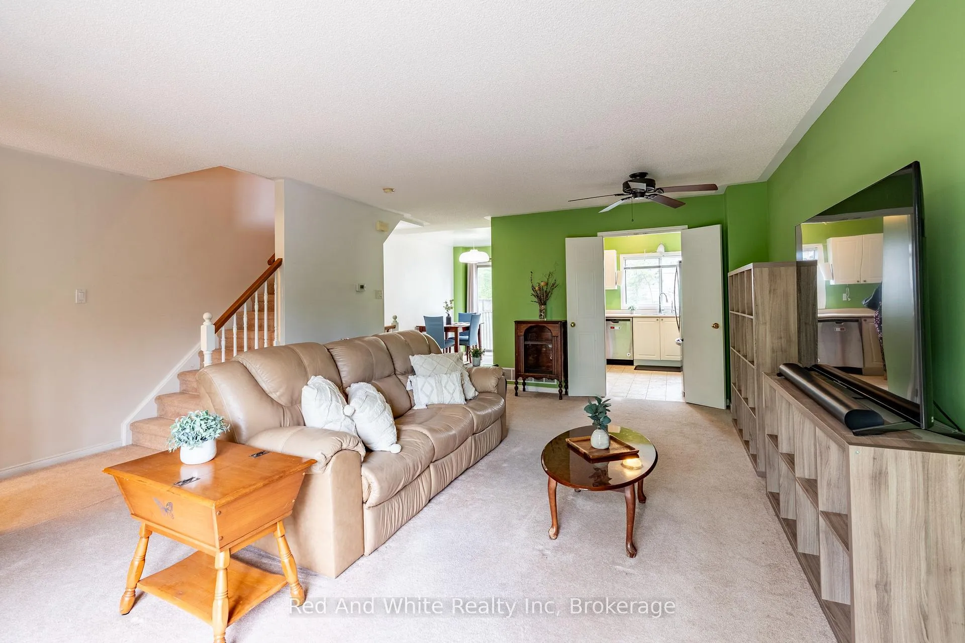 Photo 13 of Unit 24, 230 Blackhorne Drive, Kitchener — HOMEH