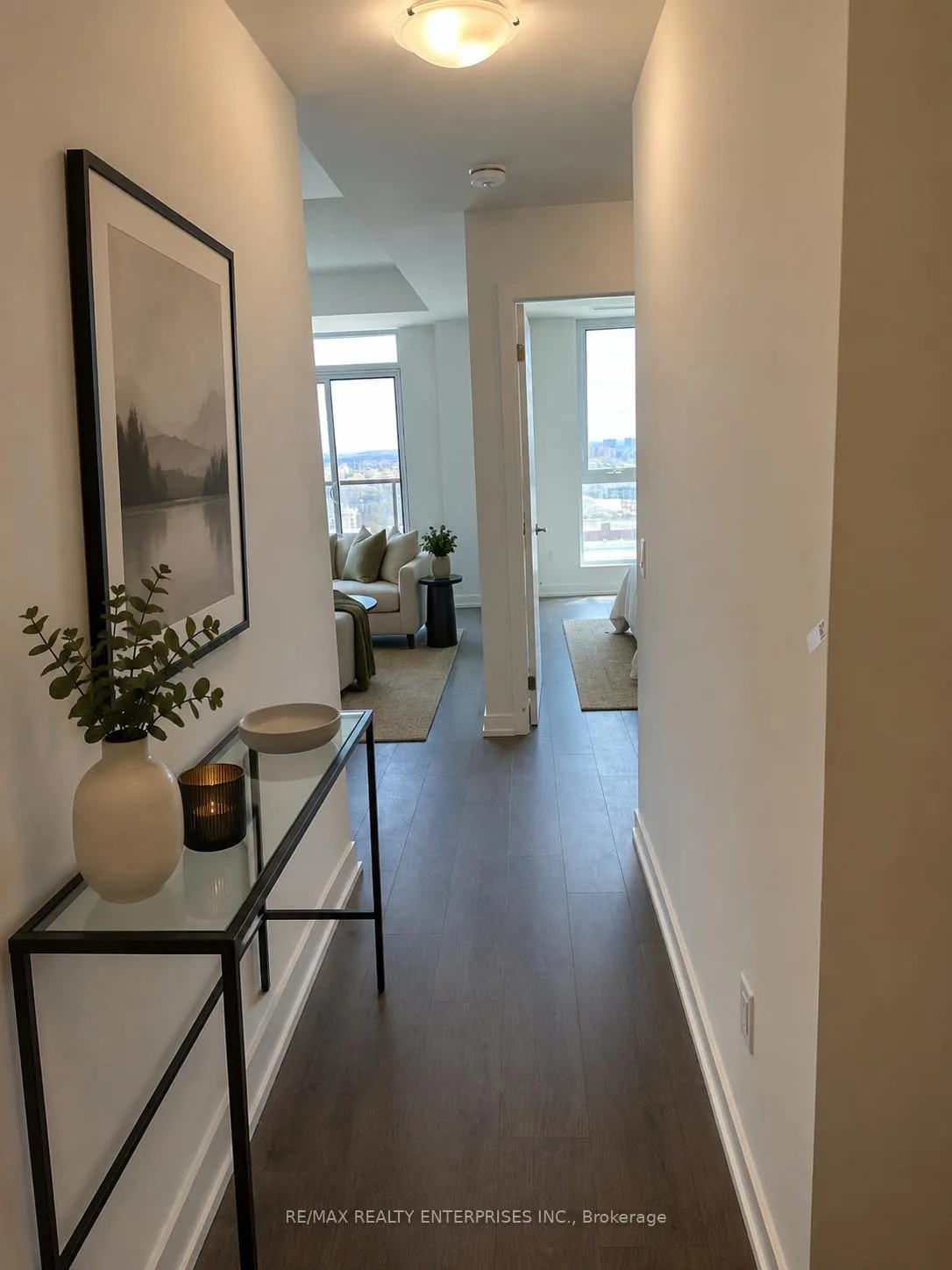 Photo 2 of Unit 1904, 55 Duke Street, Kitchener, City Commercial Core — HOMEH