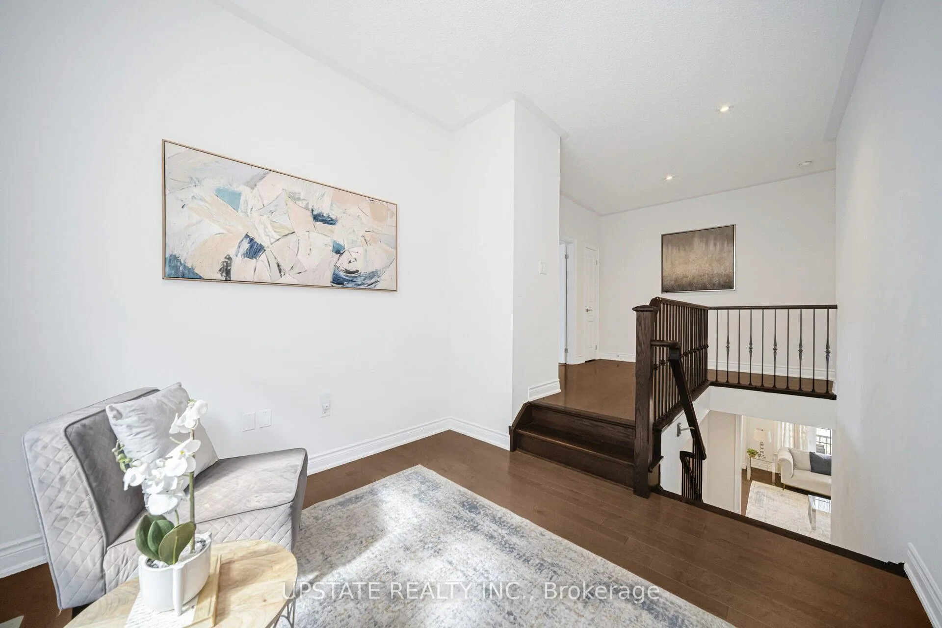 Photo 23 of 11 Mistyglen Crescent, Brampton, Credit Valley — HOMEH