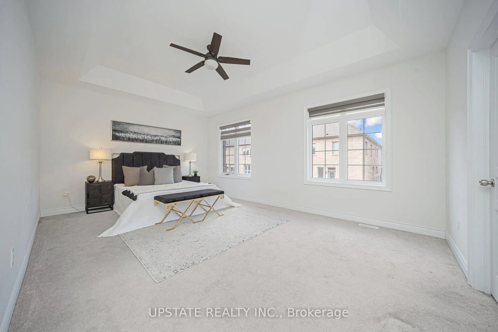 Photo 24 of 11 Mistyglen Crescent, Brampton, Credit Valley — HOMEH