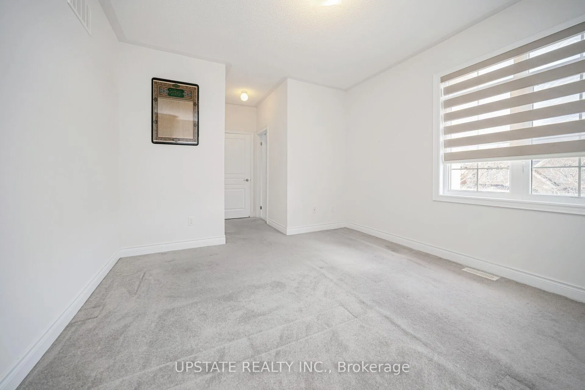 Photo 36 of 11 Mistyglen Crescent, Brampton, Credit Valley — HOMEH