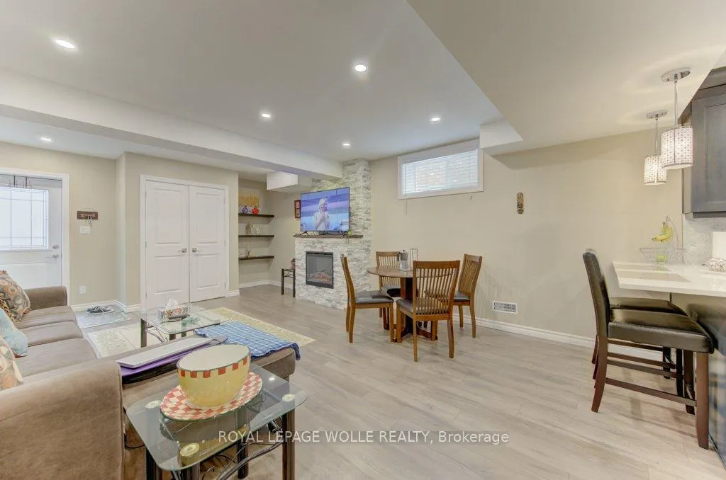 Photo 22 of 369 Zeller Drive, Kitchener, Grand River South — HOMEH