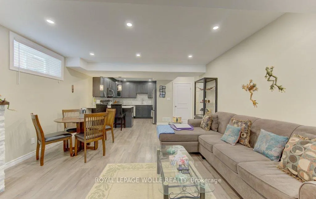 Photo 25 of 369 Zeller Drive, Kitchener, Grand River South — HOMEH
