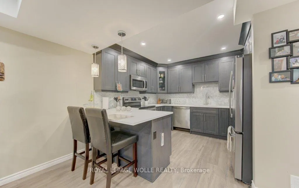 Photo 27 of 369 Zeller Drive, Kitchener, Grand River South — HOMEH