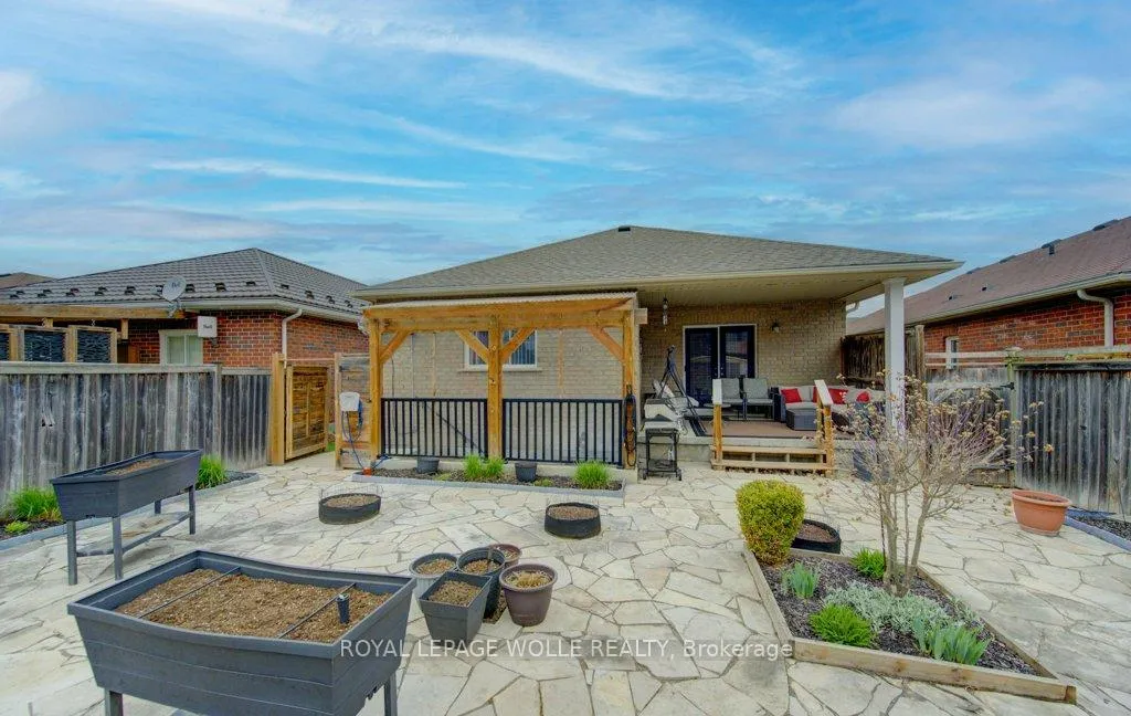 Photo 38 of 369 Zeller Drive, Kitchener, Grand River South — HOMEH