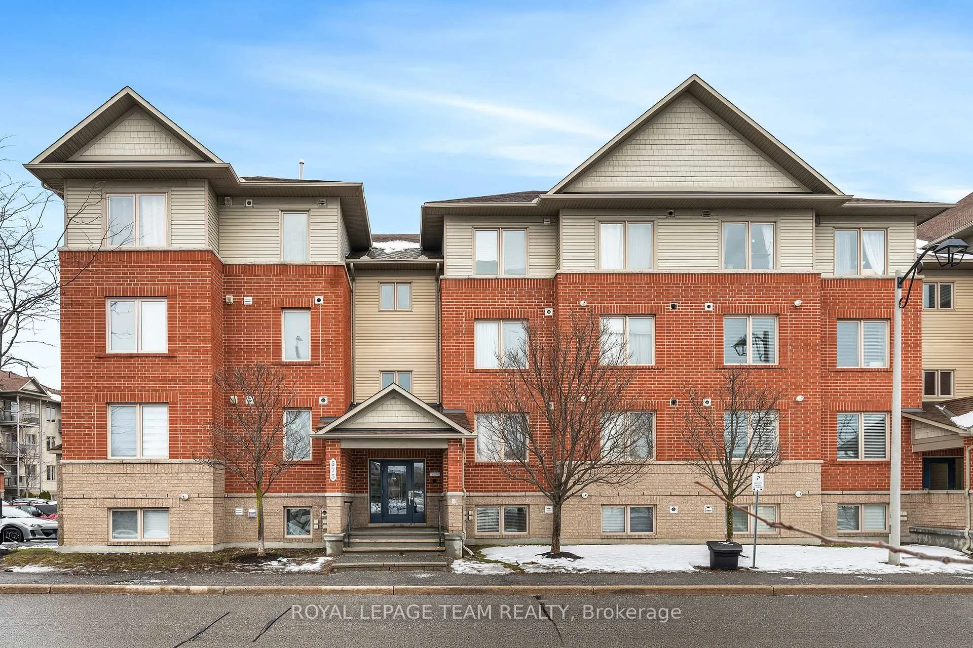 Photo 1 of Unit 8, 575 Stonefield Private, Ottawa, Barrhaven East — HOMEH
