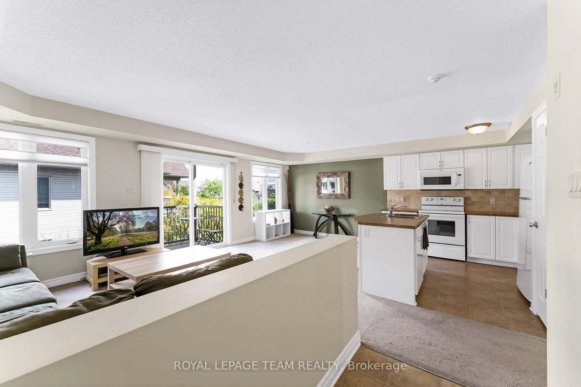 Photo 8 of Unit 8, 575 Stonefield Private, Ottawa, Barrhaven East — HOMEH