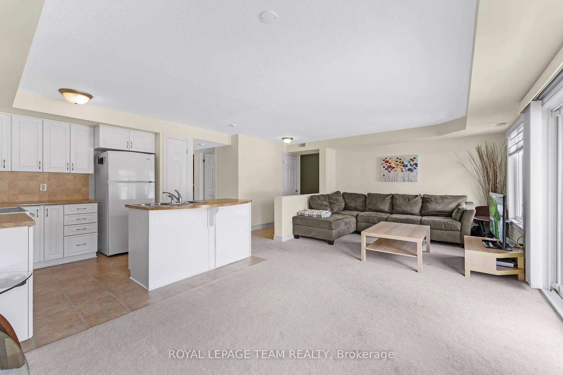 Photo 15 of Unit 8, 575 Stonefield Private, Ottawa, Barrhaven East — HOMEH