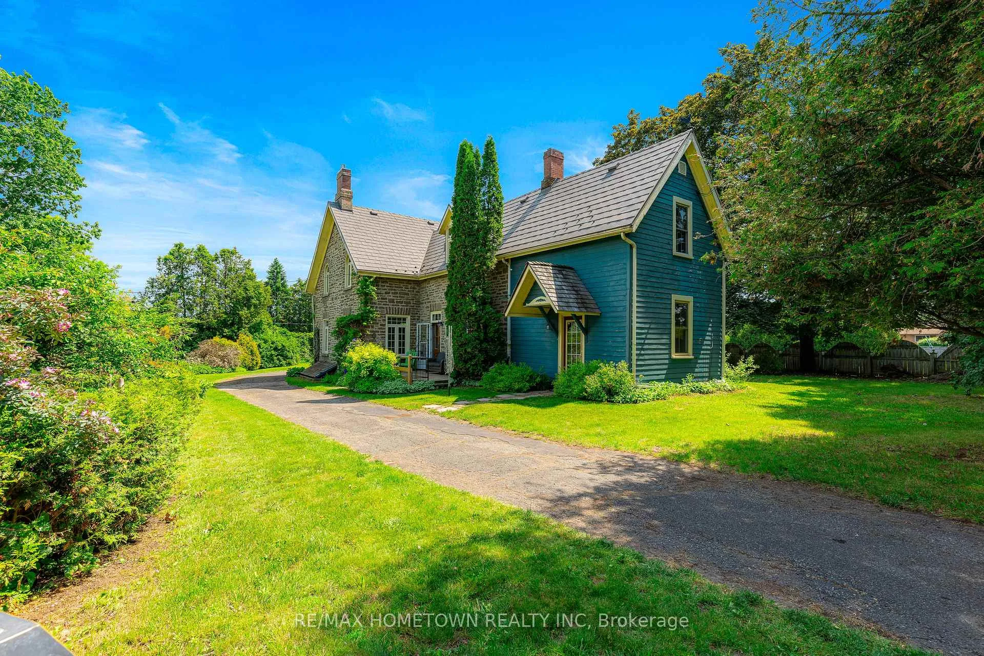 Photo 7 of 301 North Augusta Road, Brockville, Brockville — HOMEH