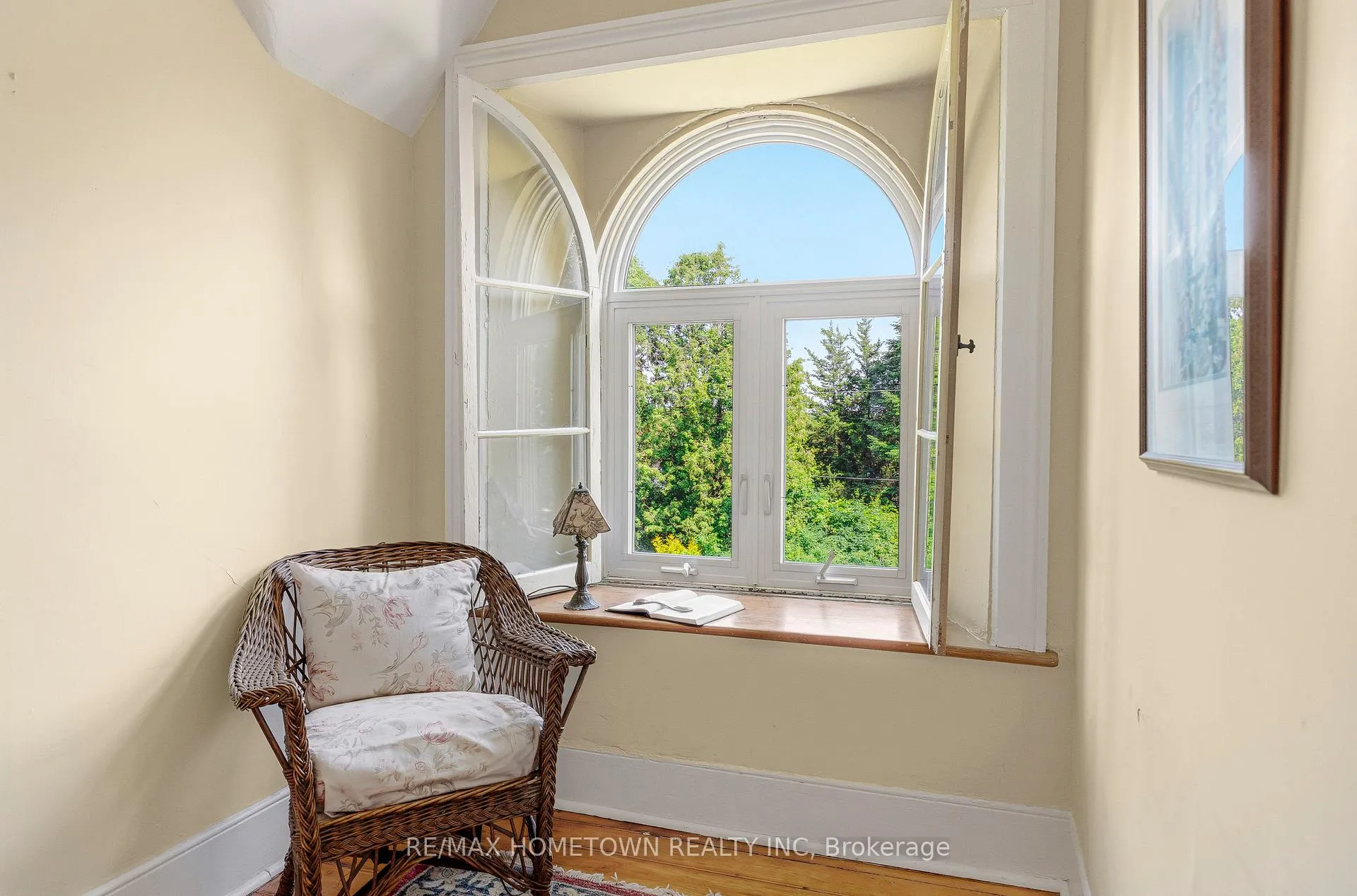 Photo 28 of 301 North Augusta Road, Brockville, Brockville — HOMEH