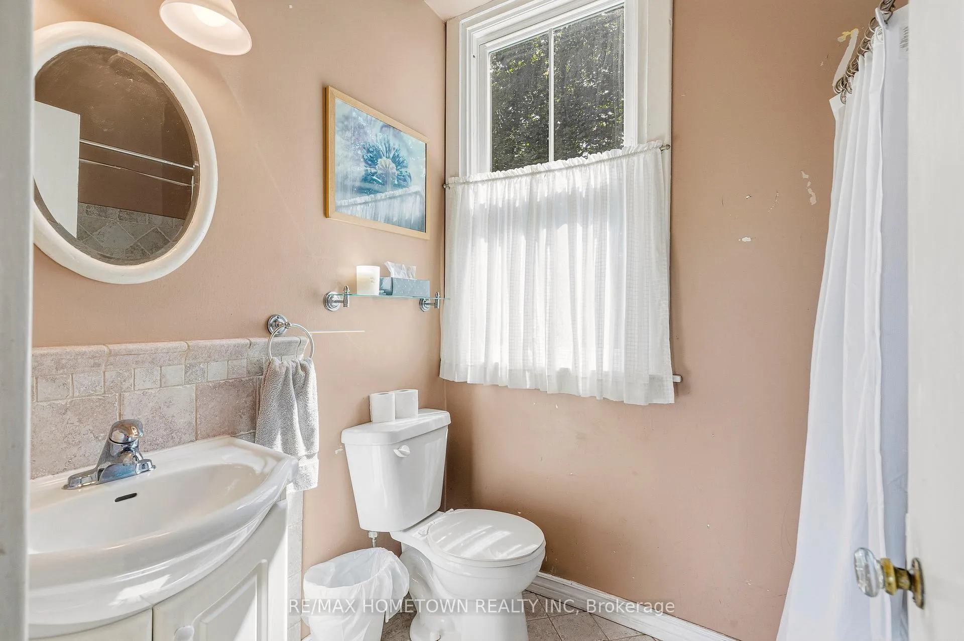 Photo 39 of 301 North Augusta Road, Brockville, Brockville — HOMEH