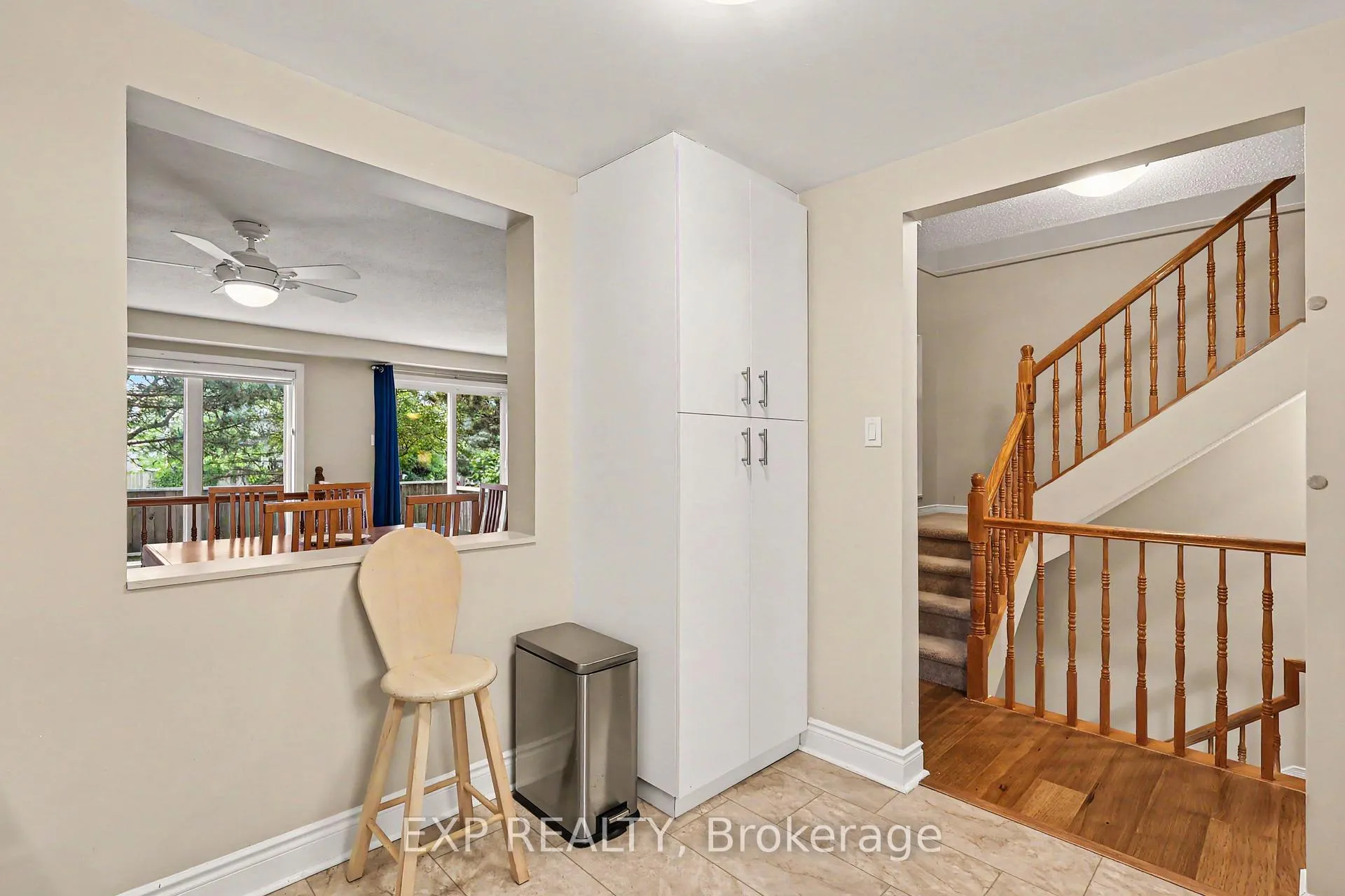 Photo 6 of Unit 25, 1856 Summerfields Crescent, Ottawa, Chapel Hill — HOMEH