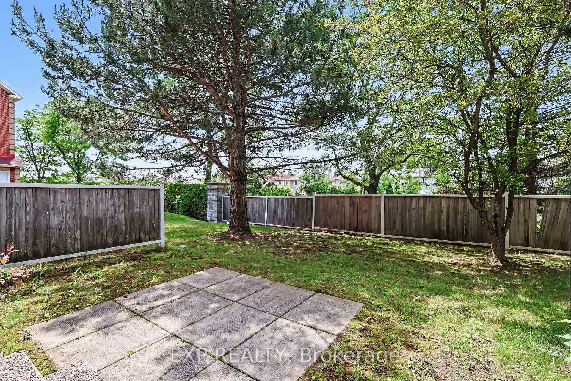 Photo 21 of Unit 25, 1856 Summerfields Crescent, Ottawa, Chapel Hill — HOMEH