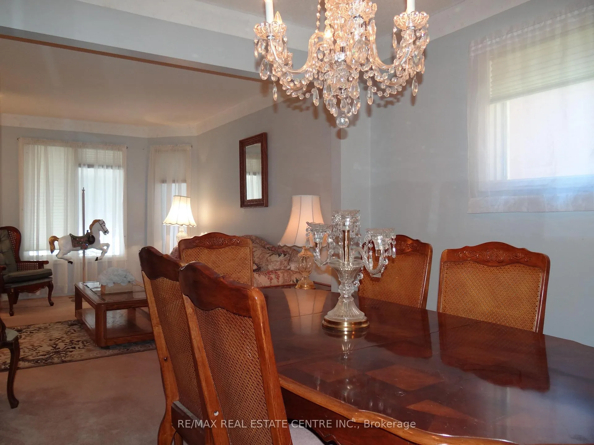 Photo 11 of 42 Davis Crescent, Halton Hills, Georgetown — HOMEH