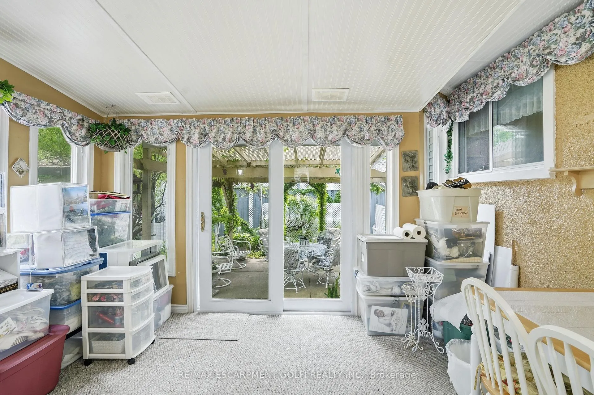 Photo 21 of 147 Village Road, St. Catharines, Glendale/Glenridge — HOMEH