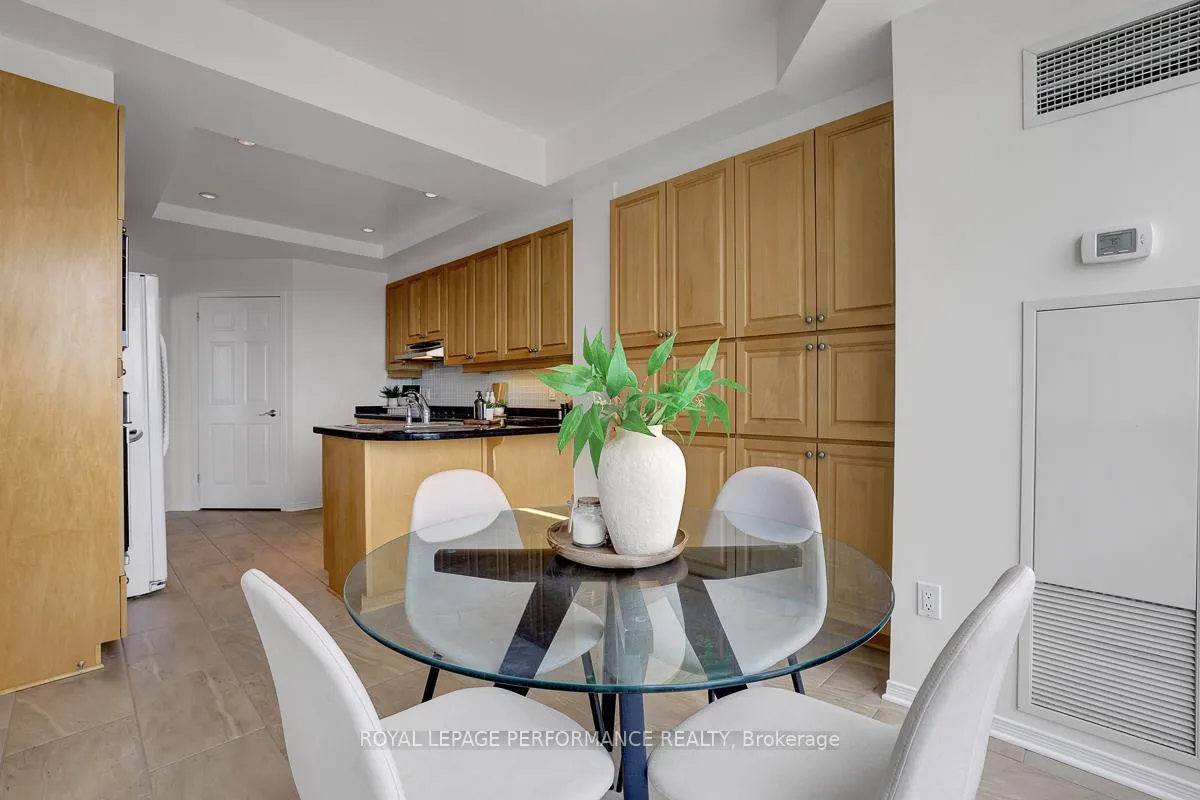 Photo 11 of Unit 1101, 38 Metropole Private, Ottawa, Westboro North — HOMEH