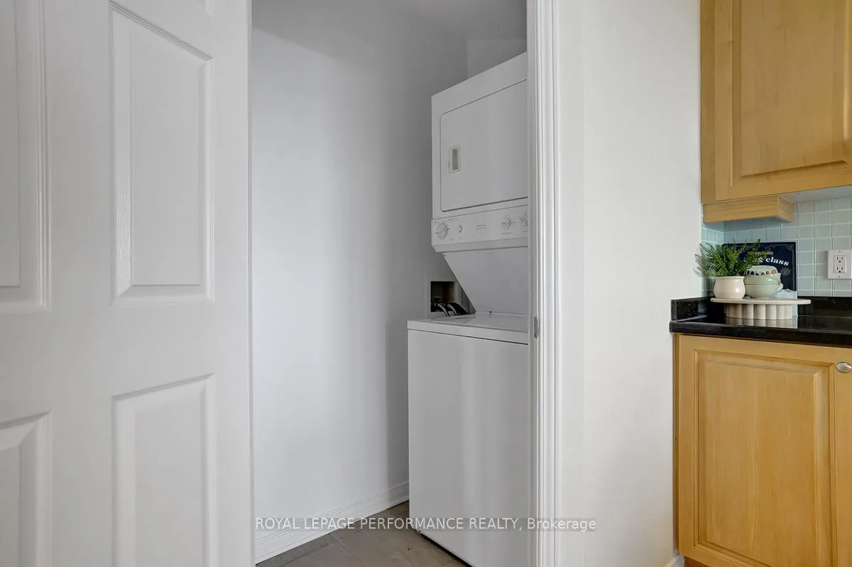 Photo 12 of Unit 1101, 38 Metropole Private, Ottawa, Westboro North — HOMEH