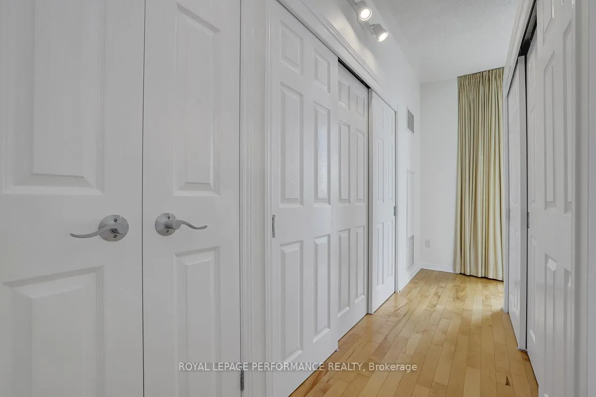 Photo 15 of Unit 1101, 38 Metropole Private, Ottawa, Westboro North — HOMEH