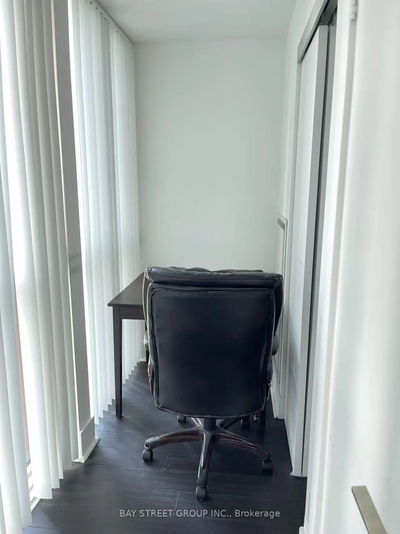 Photo 10 of Unit 801, 32 Davenport Road, Toronto, The Annex — HOMEH