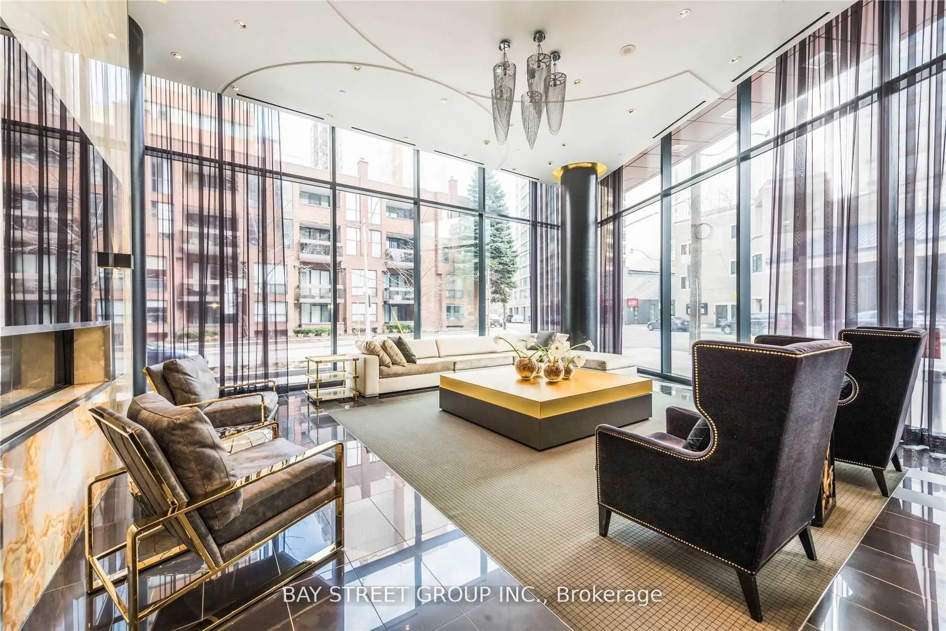 Photo 15 of Unit 801, 32 Davenport Road, Toronto, The Annex — HOMEH
