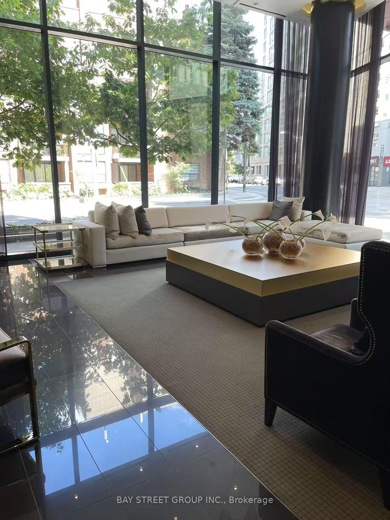 Photo 16 of Unit 801, 32 Davenport Road, Toronto, The Annex — HOMEH