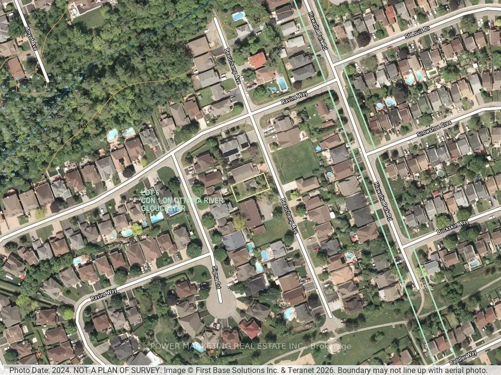 Photo 5 of 924 Beauchamp Avenue, Ottawa, Hiawatha Park/Convent Glen — HOMEH
