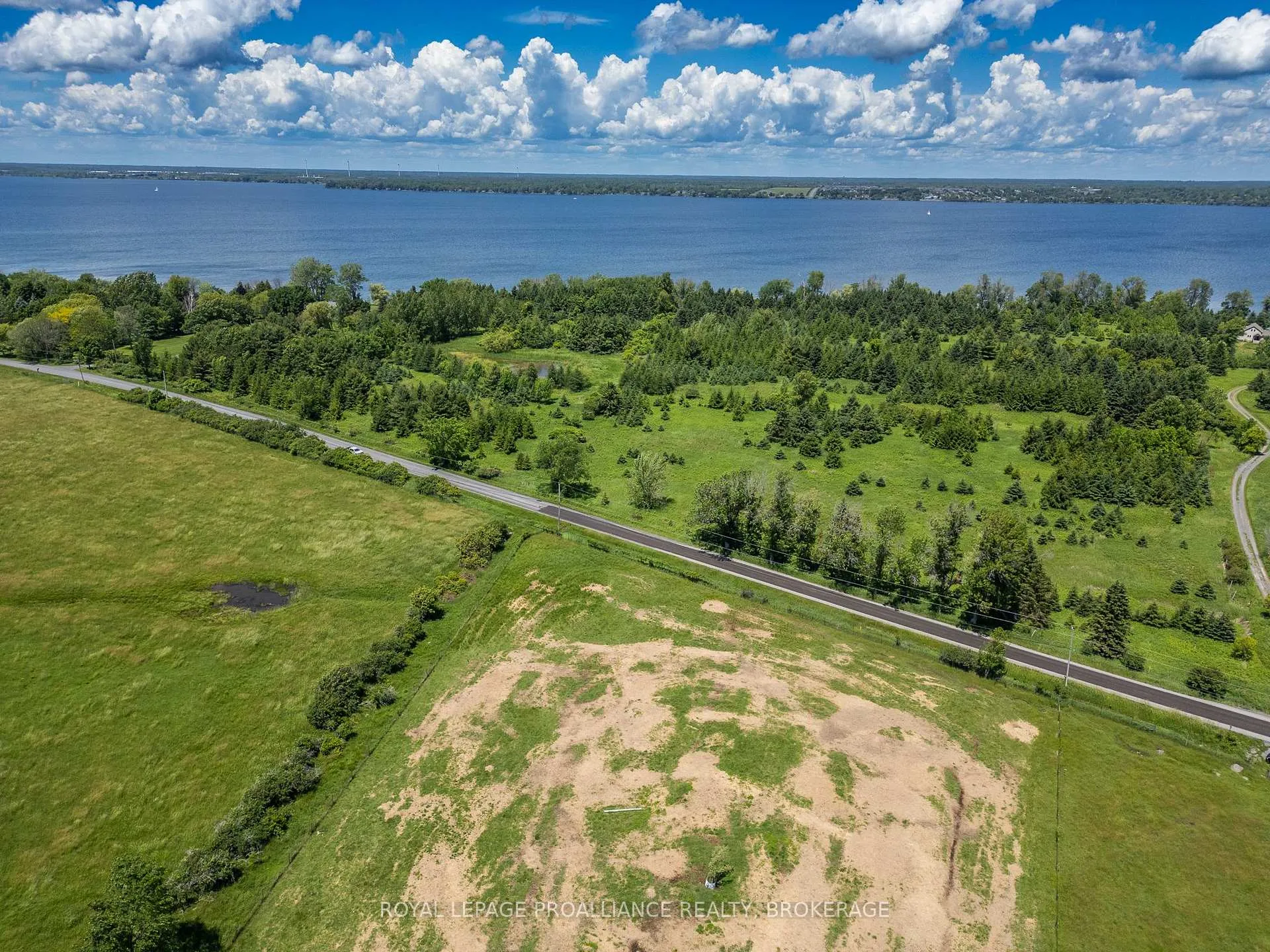 Photo of PT LT 18-19 Front Road