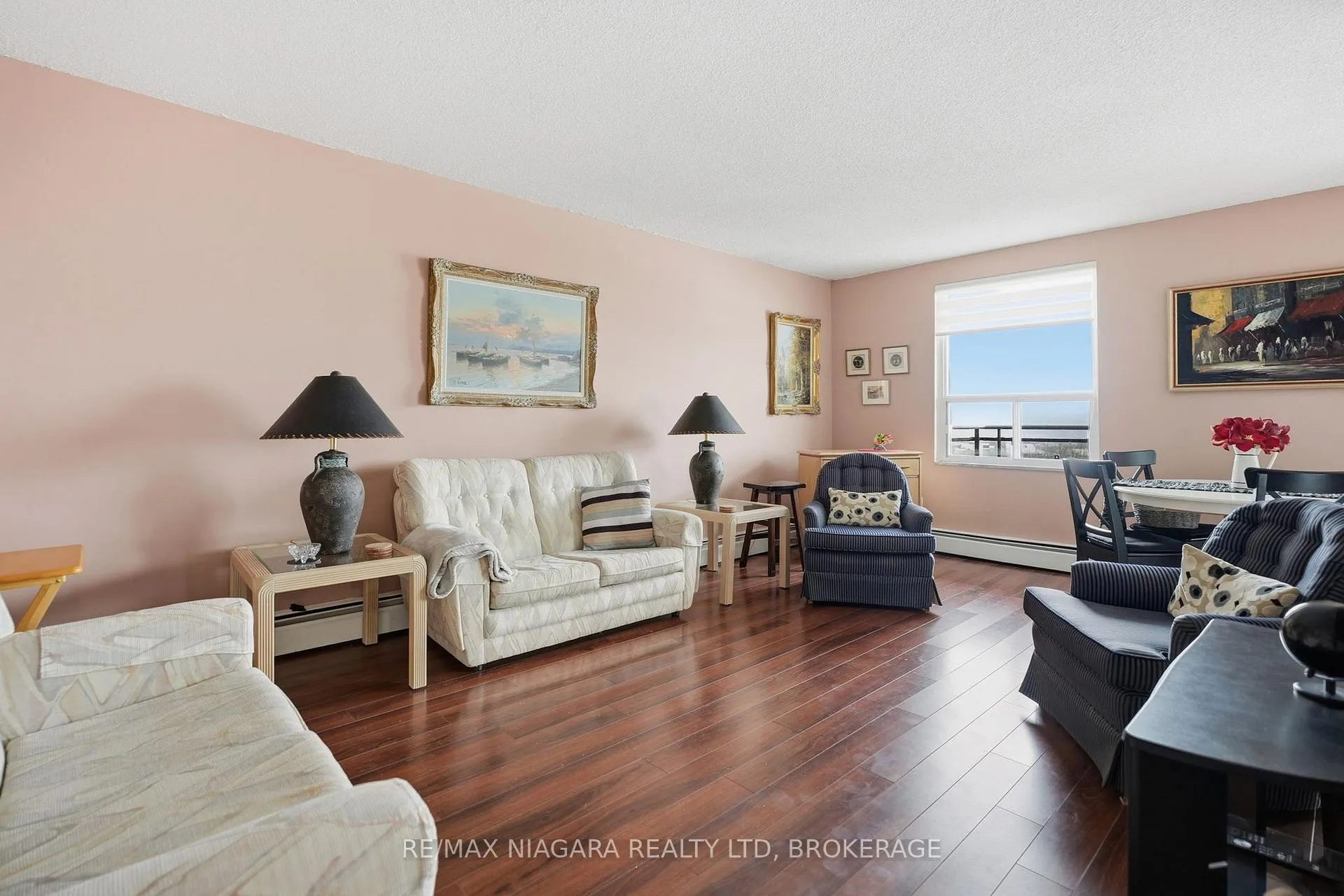Photo 4 of Unit 601, 6390 Huggins Street, Niagara Falls, Stamford — HOMEH